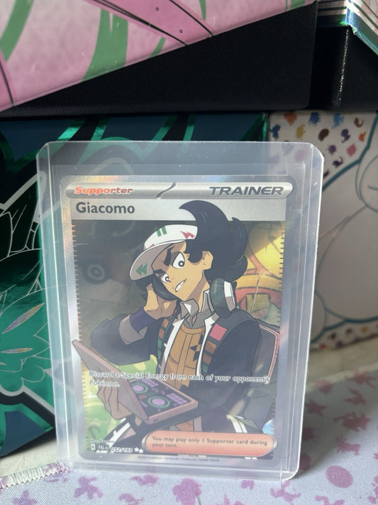 Giacomo 252/193 SIR Pokémon | SV02 Paldea Evolved | Special Illustration NM
